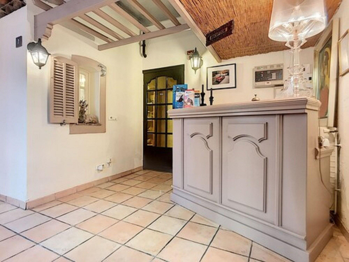 Public Area 3, Le Provence Hôtel Golfe Juan, Alpes-Maritimes