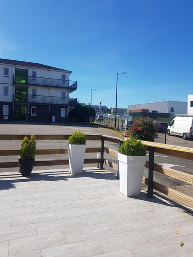 Exterior & Views 2, Kyriad Direct Rouen Nord Barentin, Seine-Maritime