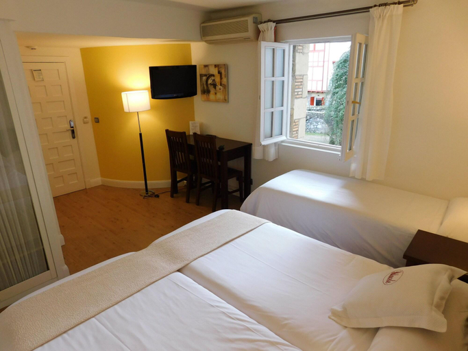 Bedroom 4, Hotel Palacete, Guipúzcoa