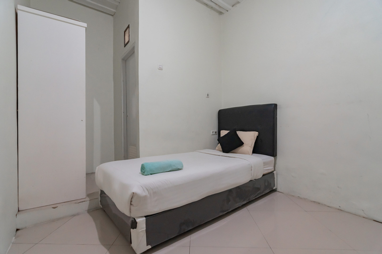 Bedroom 23