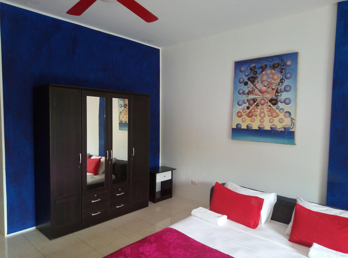 Bedroom 3, Room 4 Smart Travelers Rawai, Phuket Island