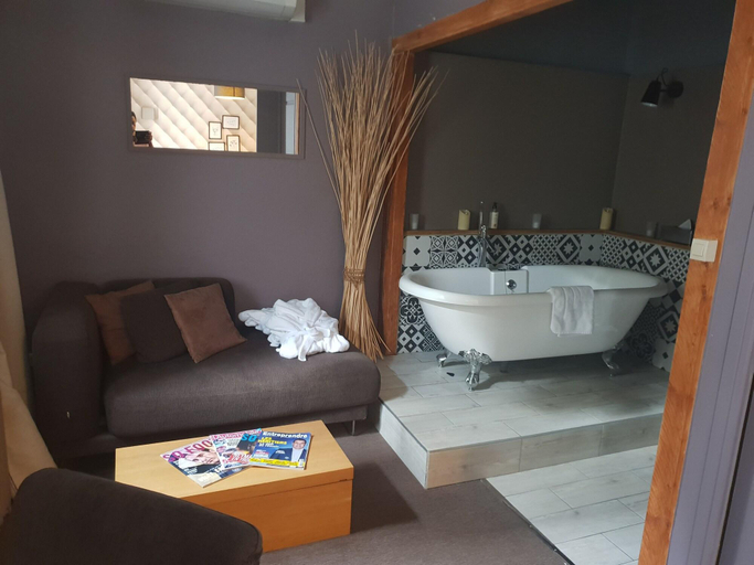 Bathroom 4, Hôtel La Magnanerie, Côté Bistro, Alpes-de-Haute-Provence