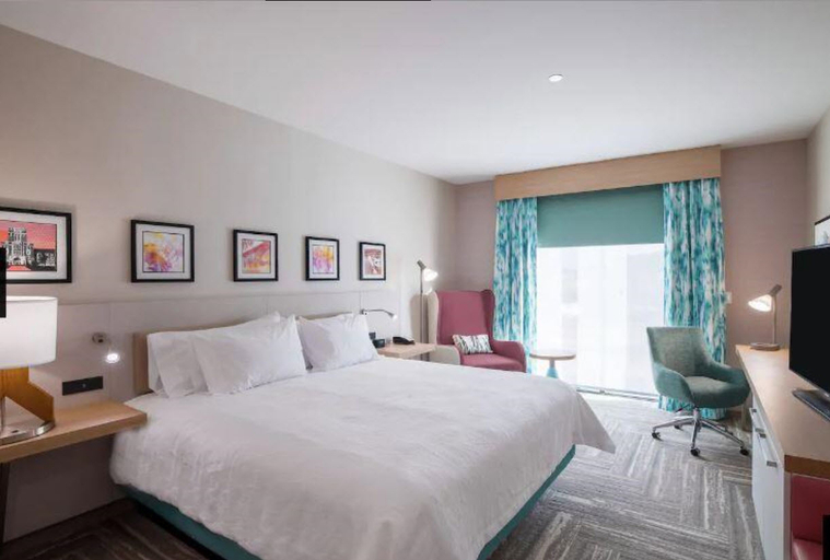 Bedroom 2, Hilton Garden Inn Grapevine Silverlake Crossings, Tarrant