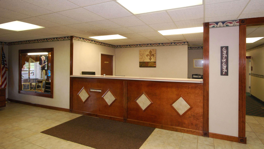 Public Area 2, Beaver Dam Inn, Ohio