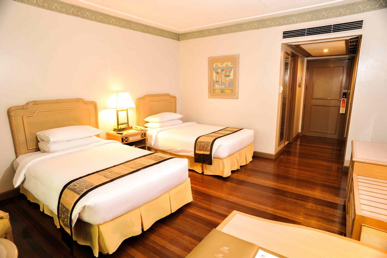 Bedroom 3, Waterfront Insular Hotel Davao, Davao City