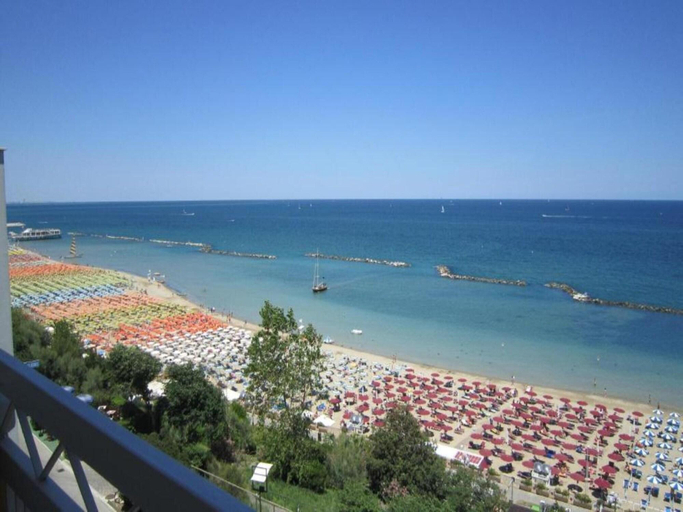 Exterior & Views 2, Hotel Palazzi, Pesaro E Urbino