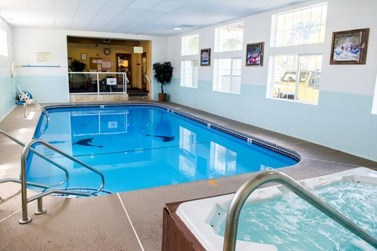 Sport & Beauty 2, Fairbridge Inn & Suites, Chelan