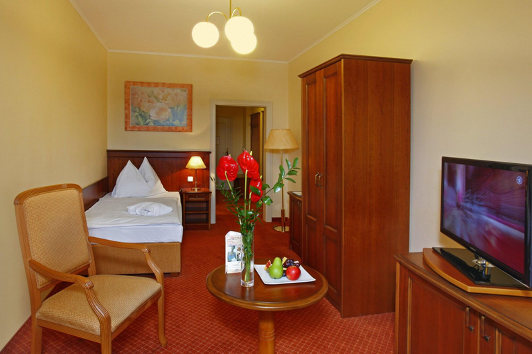 Bedroom 3, Ensana Centralni Lazne - Maria Spa, Cheb