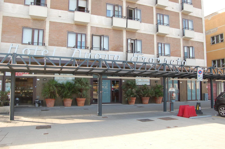 Exterior & Views 2, Hotel Nuova Grosseto, Grosseto