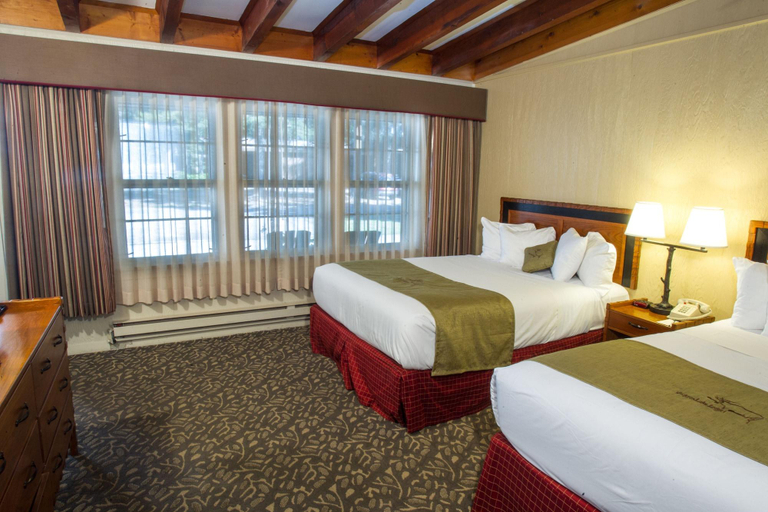 Bedroom 3, Jackson Lake Lodge, Teton