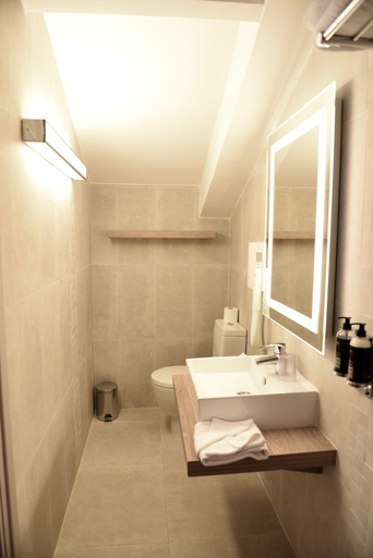 Bathroom 5, Boutique Hôtel & Spa la Villa Cap Ferrat, Alpes-Maritimes