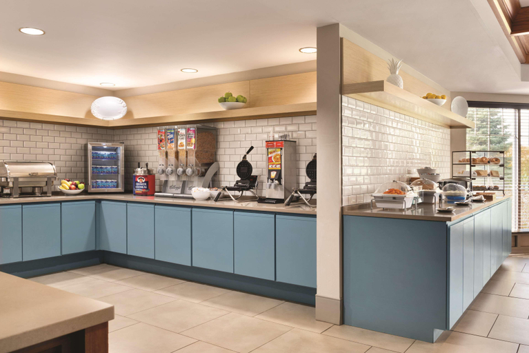 Public Area 2, Country Inn & Suites By Radisson, Portage, In, Porter