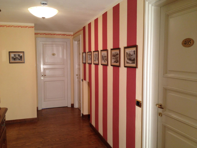 Public Area 2, Hotel Du Lac, Como