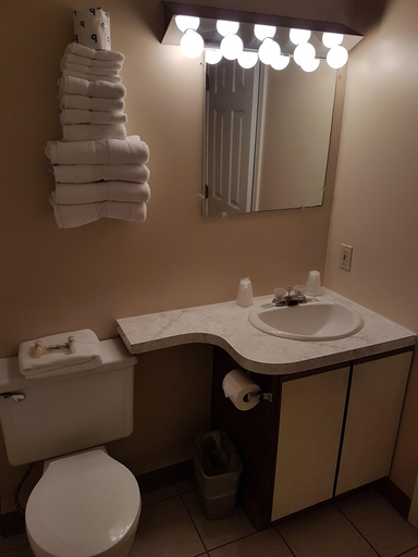 Bathroom 5, Grand Beach Inn Old Orchard Beach, York