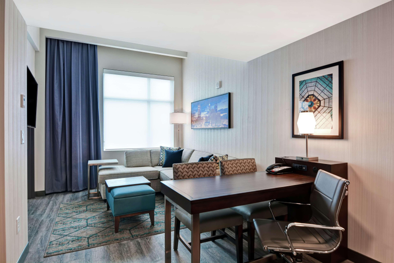 Bedroom 3, Embassy Suites by Hilton Plainfield Indianapolis A, Hendricks