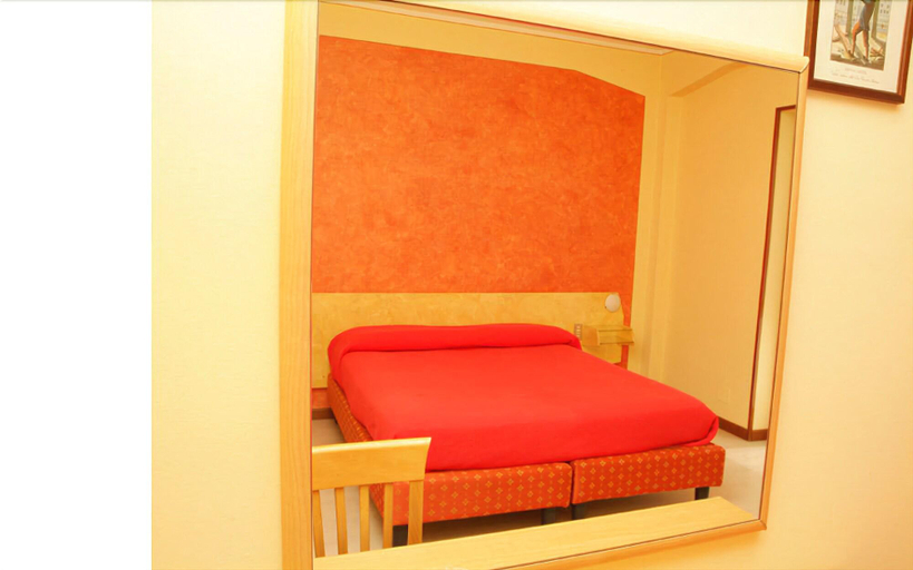 Bedroom 4, La Foresta Monteisola, Brescia