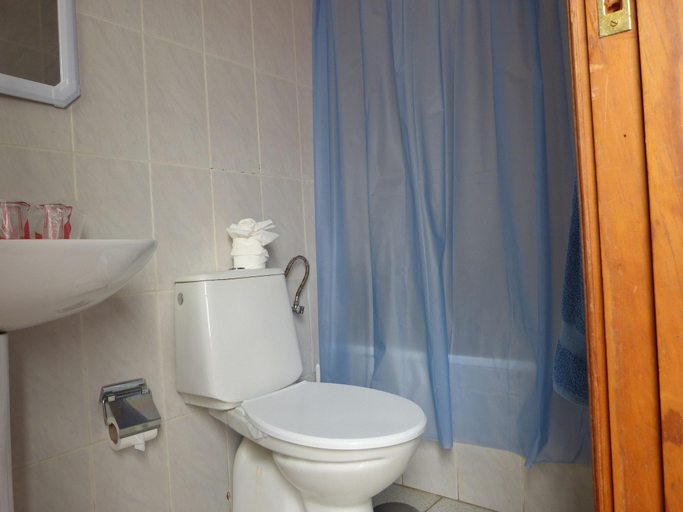 Bathroom 5, Hotel Germán, Santa Cruz de Tenerife