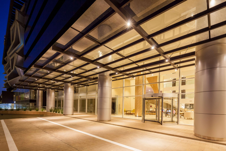 Public Area 4, Radisson Hotel Santa Cruz, Andrés Ibáñez