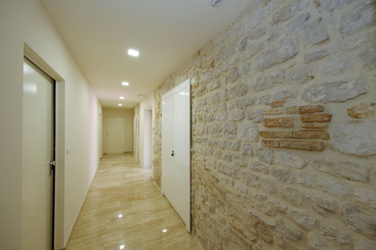 Public Area 2, Idassa Atrium, Zadar