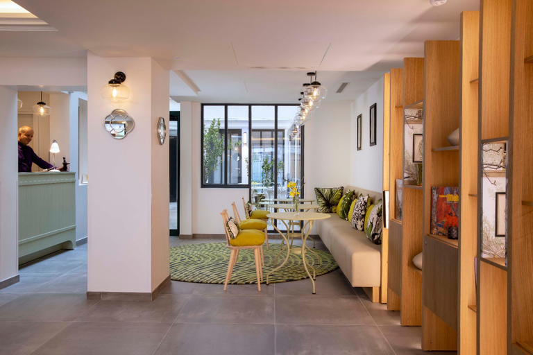 Public Area 3, Hotel Des Mines, Paris