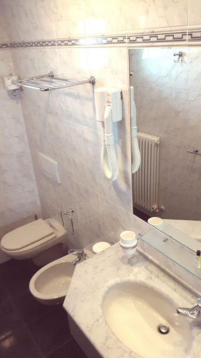 Bathroom 4, Atilius Hotel & Suites, Rimini
