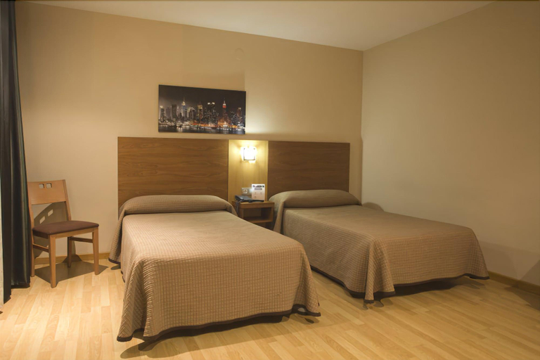 Bedroom 4, Hotel Mar de Plata, Lugo