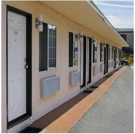 Public Area, Tower Motel Long Beach, Los Angeles