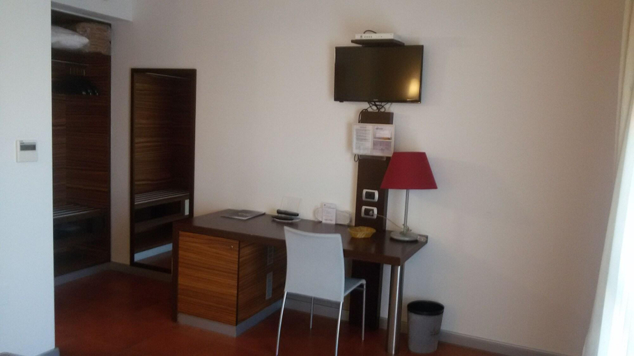 Bedroom 4, Hotel Bed & Business, Chieti