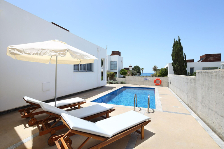 Sport & Beauty 2, Paradise Cove Luxurious Beach Villas