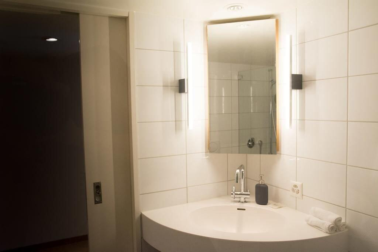 Bedroom 5, Lake Side Location Bellevue, Zürich