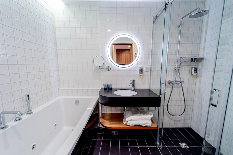 Bathroom 5, Hestia Hotel Kentmanni, Tallinn