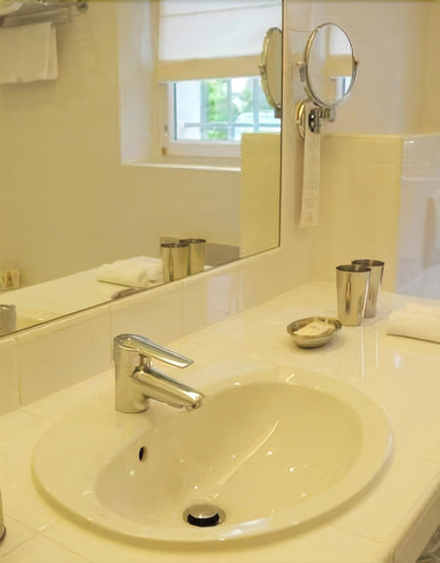 Bathroom 5, Hôtel Villa Les Rosiers, Var