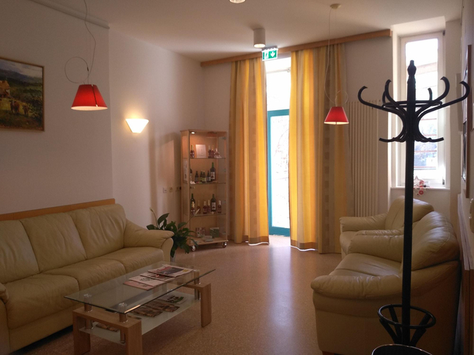 Public Area 2, Haus Mobene - Hotel Garni, Graz