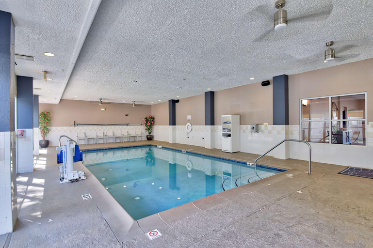 Sport & Beauty 3, Country Inn & Suites By Radisson Ocala Southwest, Marion