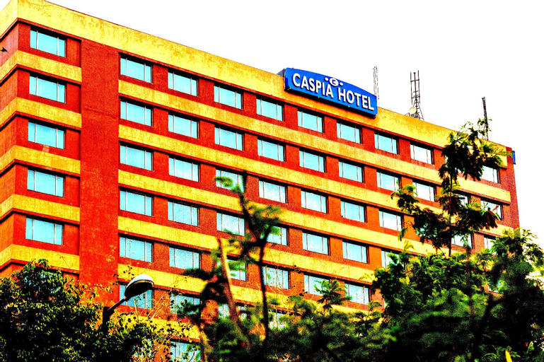 Caspia Hotel New Delhi Shalimar Bagh, West