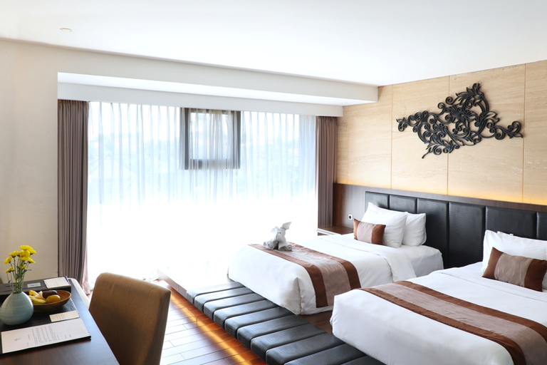 Bedroom 8