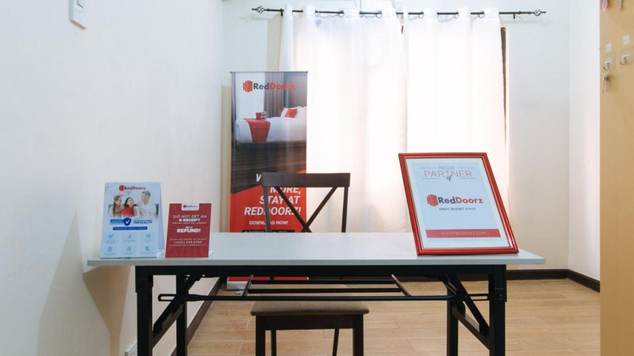 Others 5, RedDoorz Near Ormoc Port Terminal, Ormoc City