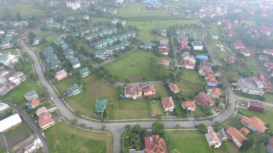 Exterior & Views 5, Puncak Resort Villa by Aryaduta, Bogor