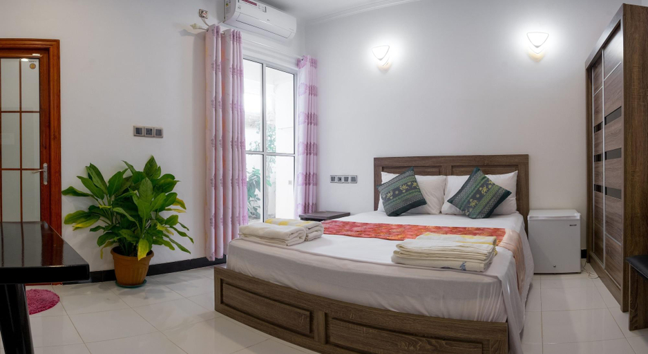 Bedroom 4, Athiriveli