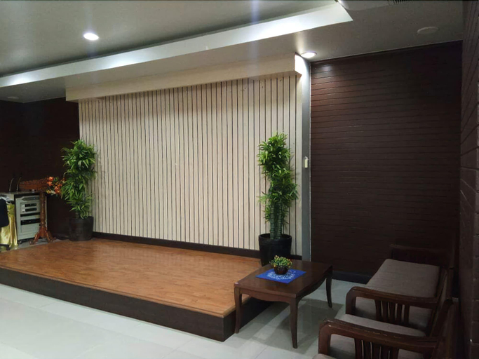 Public Area 2, KM Kwanphayao Hotel, Muang Phayao