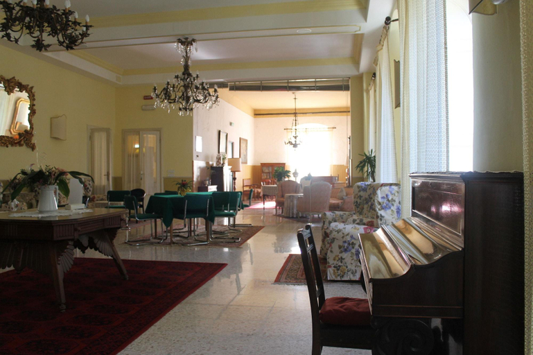 Public Area 2, Hotel Croce di Savoia, Florence