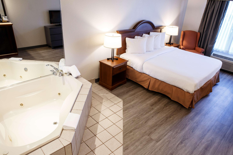 Bathroom 5, Country Inn & Suites by Radisson, Harrisburg West , Cumberland