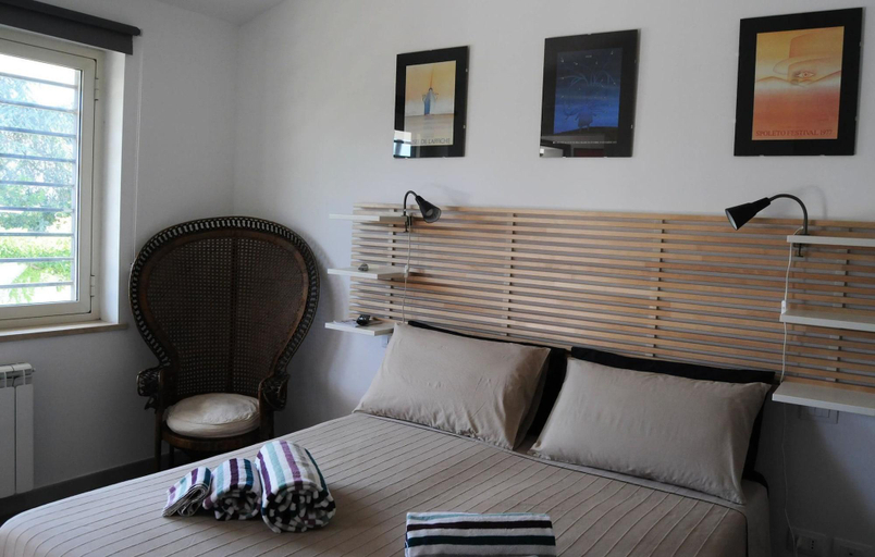 Bedroom 5, Gens Mundi B&B, Roma