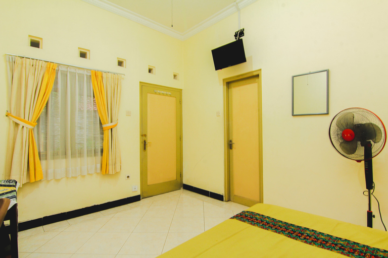 Bedroom 8