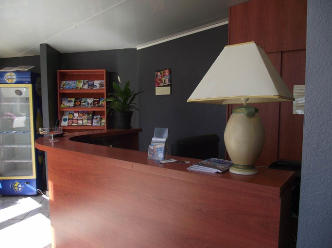Public Area 3, Rev'Hotel, Aude