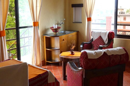 Sampada Inn, Gandaki