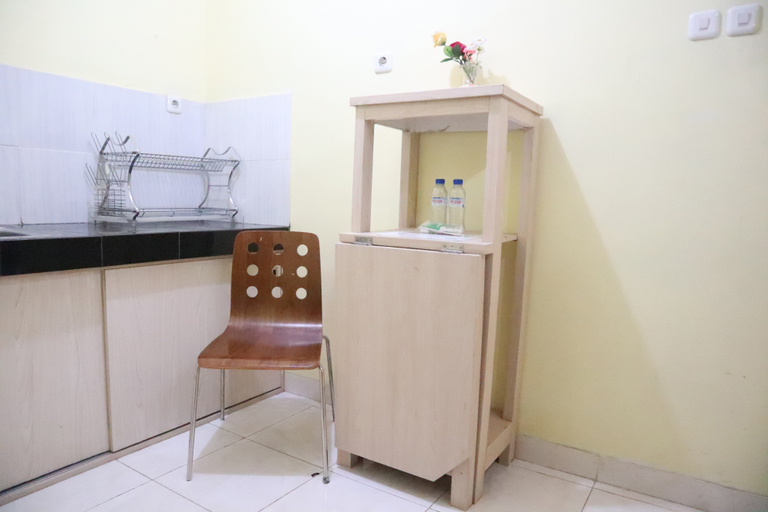 Others 5, MY Rooms Stay n Dine, Surabaya