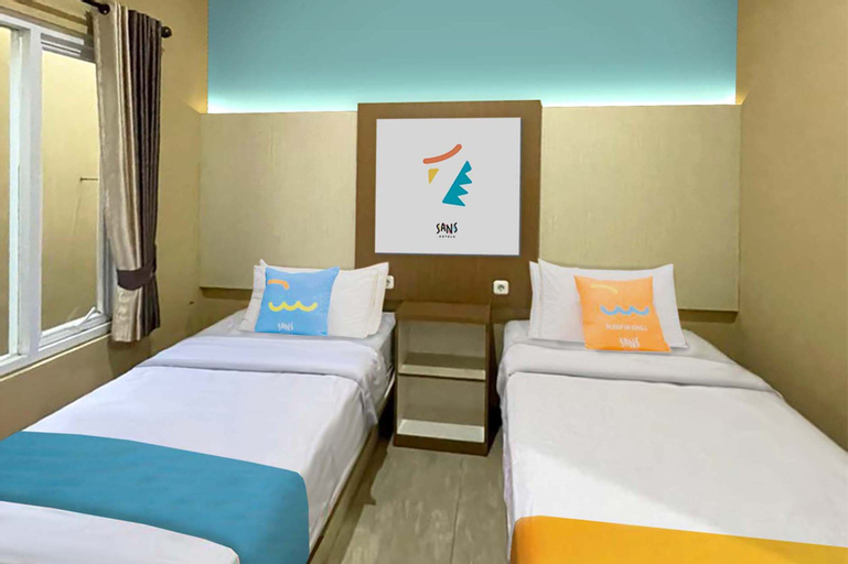 Sans Hotel Budaya Cirebon, Cirebon