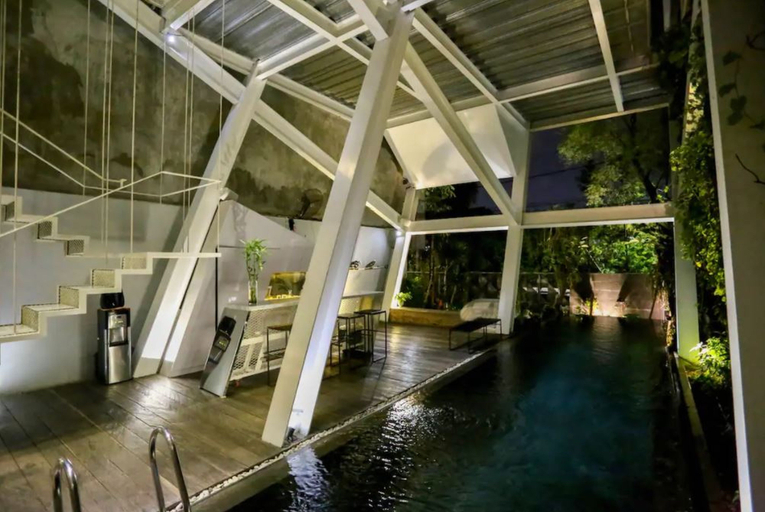 Public Area 4, Rumah Miring by CGartspace Pondok Indah Jakarta, Jakarta Selatan