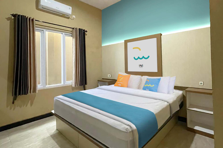 Sans Hotel Budaya Cirebon, Cirebon